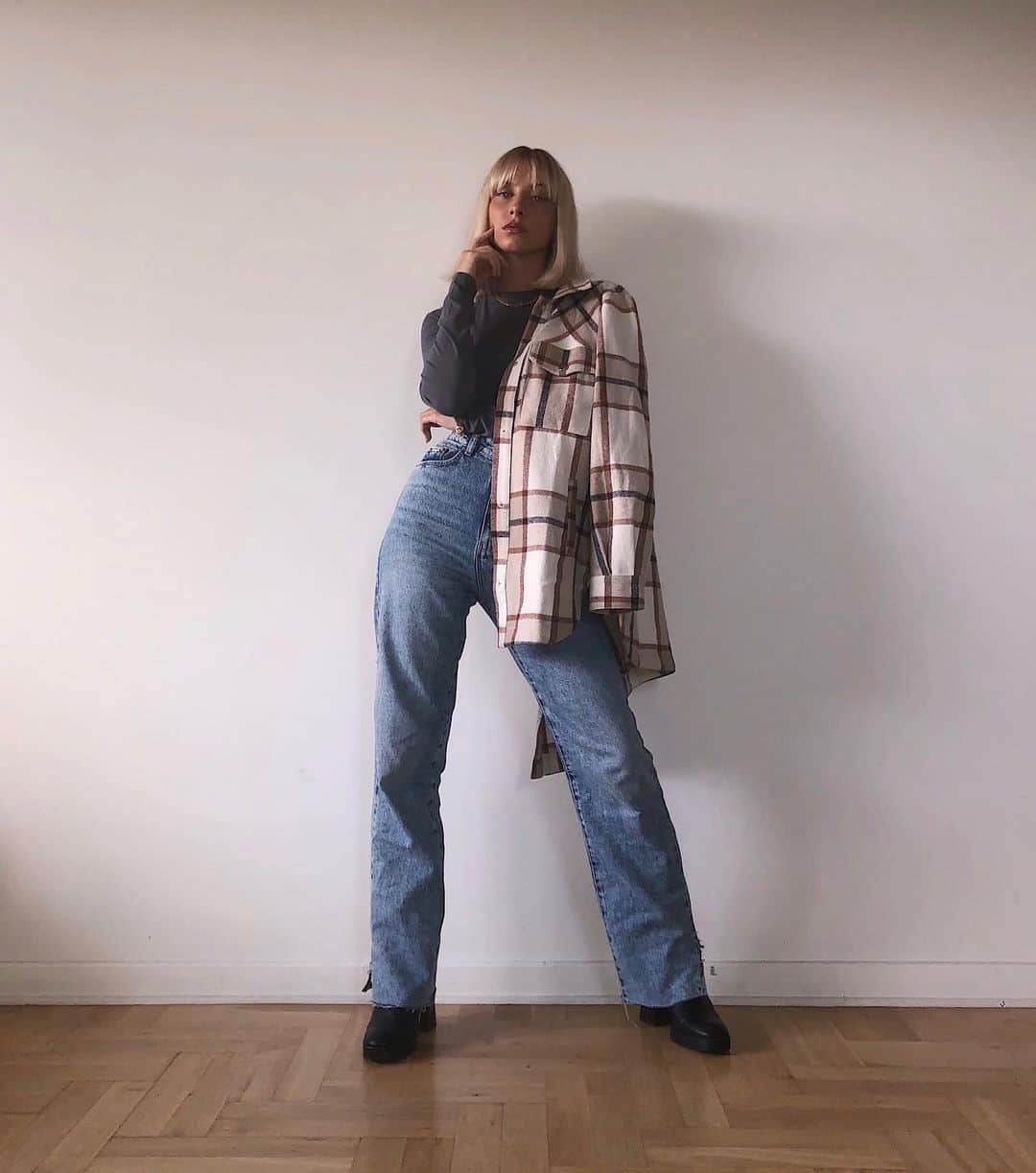 TALLY WEiJLさんのインスタグラム写真 - (TALLY WEiJLInstagram)「Isn't the Shacket just revolutionary. It's a shirt AND jacket. Still blows our mind 👀 Babe @smotsaf serving a laid-back Sunday look in our Check Print Shacket 🔎 SCOPEJEEDA and Split Hem Straight Jeans🔎 SPADEMISS. Tap to shop ✨⁠ ⁠ #shacket #check #jeans #denimlove #sundaysbest #ootd⁠」10月18日 20時10分 - tally_weijl