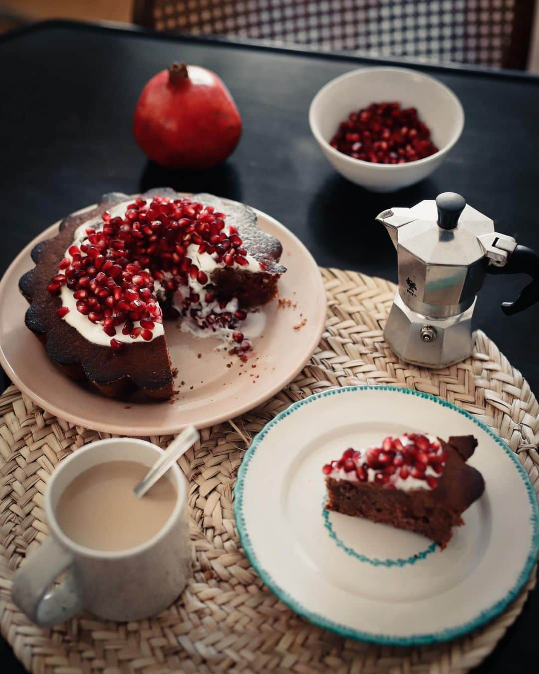 Saghar Setarehのインスタグラム：「Real life Sunday morning breakfast with an impromptu cinnamon chocolate cake from last night that I first underbaked, then overbaked. But that's not a problem a proper dollop of yogurt and heaps of of pomegranate seeds can't solve.  ⠀⠀⠀⠀⠀⠀⠀⠀⠀ Also because, I can't stand chocolate cakes without a decent acidic content.  ⠀⠀⠀⠀⠀⠀⠀⠀⠀ Have a great Sunday. ⠀⠀⠀⠀⠀⠀⠀⠀⠀ #LabNoonFood #FlavorsAndEncounters #AutumnBaking」