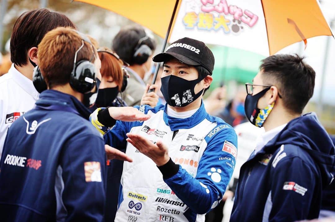 大嶋和也のインスタグラム：「予選まで全くセットが合わず走るのがやっとでしたが決勝ではオーバーに苦しみながらもなんとかレース出来るレベルまで行きました！結果はSCのタイミングに助けられて9位でポイント獲得できました！次に向けて課題がやっと見えて来たので良かった！ #superformula #rookieracing  #三橋仁明」