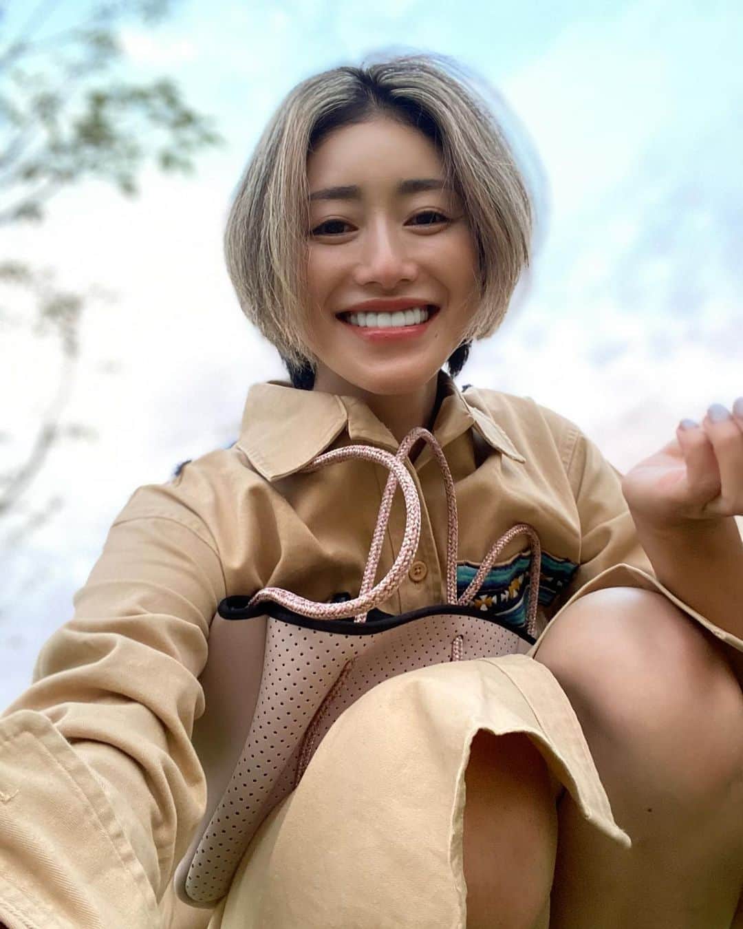 &mのインスタグラム：「明日も朝からとある打ち合わせ！ もう眠いのでおやすみん🌙✨ぐんない♡♡♡」