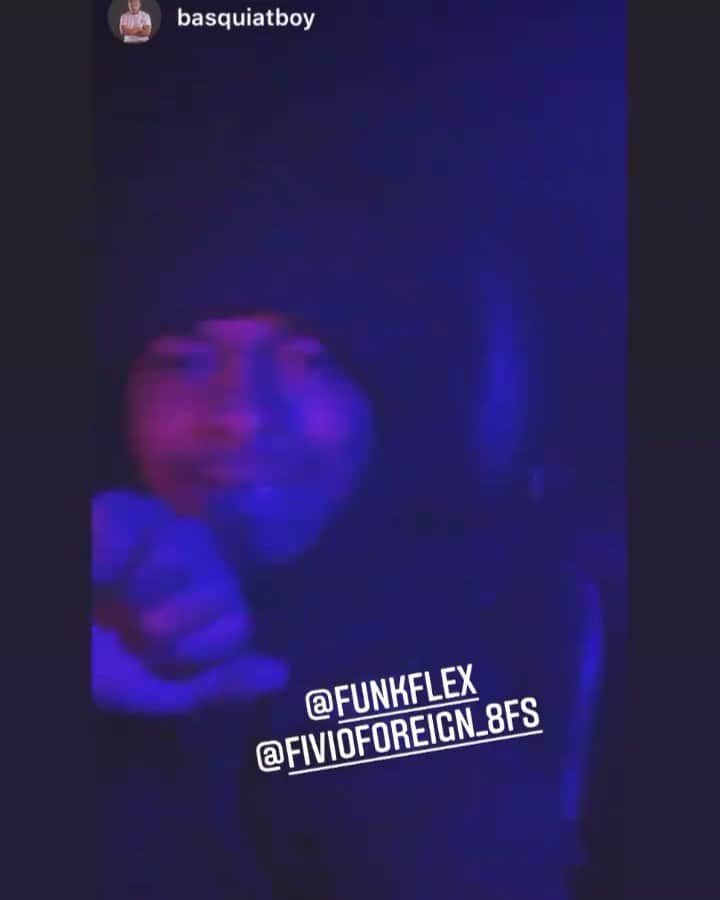 ファンクマスター・フレックスのインスタグラム：「Played a small preview of my album for 30secs! @funkflex x @djdayvi x @fivioforeign_8fs !!! Song : A LITTLE TOO LOUD!!! Guaracha!!! My album drops 2021!!!! WHAT DO YALL THINK OF THIS SONG?」