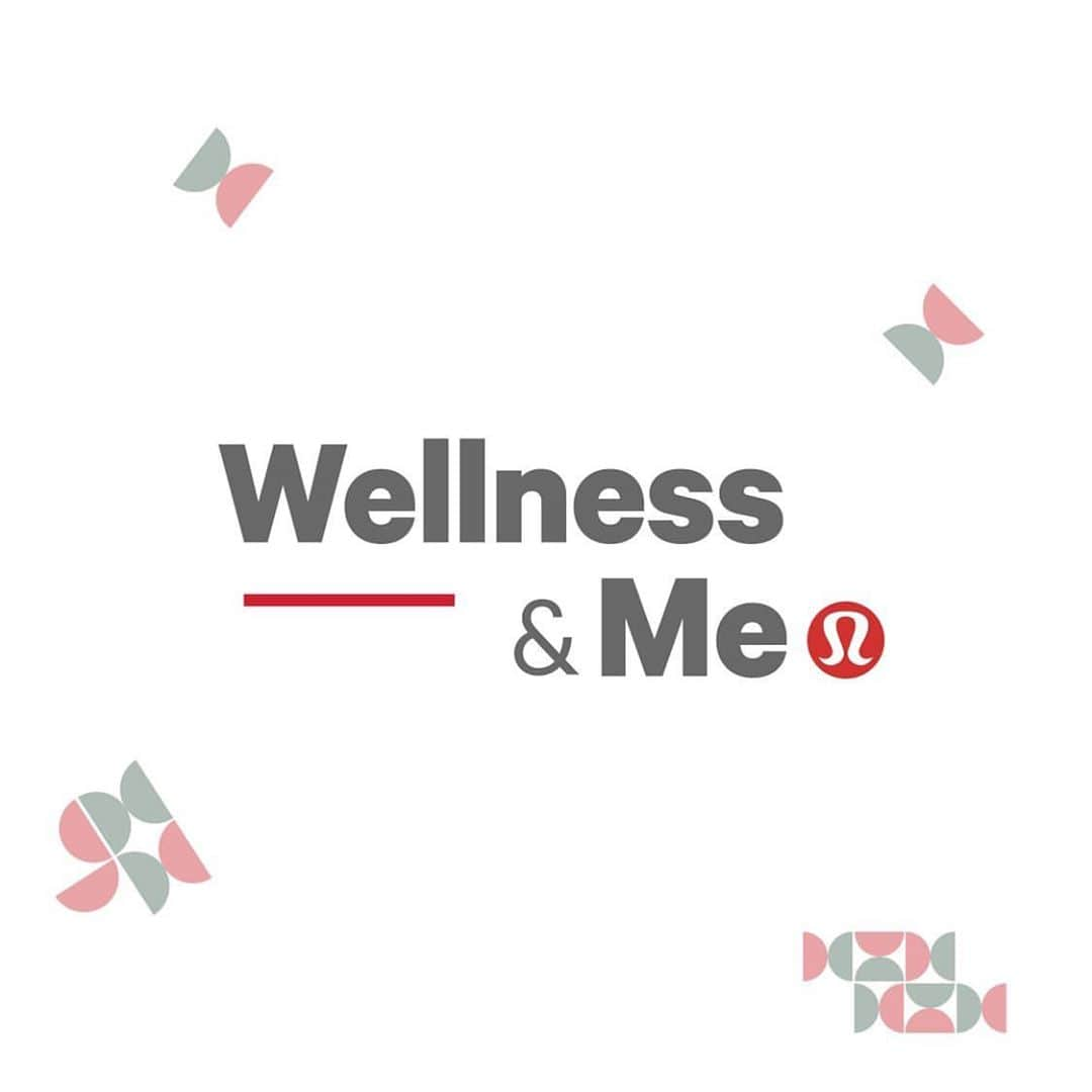 西澤絵理さんのインスタグラム写真 - (西澤絵理Instagram)「.  "Wellness & Me" ルルレモンの素敵なイベントに参加しました🍋💓 少し内容をシェアします♻️  皆さん、ストレス発散方法はありますか？ なにをするとすっきりしますか？  幸せそうにみえる人も、誰にでも ストレスや悩みはきっとあります。 自分にあったストレス発散方法を見つけて、 人生を通して少しでも楽しいと思える時間が 増えたらいいなと思います😌  やる気が起きない、もやもやする…でもなぜだか分からない。 そんな気持ちが沸き起こることはありませんか？ 意外と気付いてないかも…自分のこと。 まずは自分の感情を見つけてみる。  今の状況が絶望的で先のことが考えられない。 そんな風に思ってしまうこともあるかもしれません。 少し立ち止まってみて、 今の自分の感情や問題を整理してみませんか。  自分に合うストレス発散方法を試してみる。 例えば…  ・体を動かす ・親しい人と会う、話してみる ・たくさん寝る ・お風呂に浸かる ・動物と触れ合う ・音楽を聴く ・ゲームをする ・映画を観る ・瞑想する ・一人の時間を作る ・甘いものを食べる…  もしかすると全部かも？ 私はあまり自分のことを話すことが得意ではないけど、 (多くの人がそうかな？) 話してみると知らなかった自分に気づくことができたり、 相手に気持ちを理解してもらえたり、 自分にとって大きな助けになるのでは、と思いました。 親しい人に話すのもよし、 全く知らない人だからこそ話せることもあると思います。  @blossomtheproject  今日のイベントで知ったこのアカウントですが、 悩んでる人、そうじゃない人にも 人生を楽しく過ごすヒントがあるんじゃないかと思ったので、 ぜひみんなにみて欲しいです☺️  一人一人が心身ともに健康な時間が増えて、 困難に直面している人にも 優しい雰囲気が伝染していくといいなあと思います🌿 . #メディテーション #メンタルヘルス #ストレス発散」10月18日 14時00分 - eriyogacat