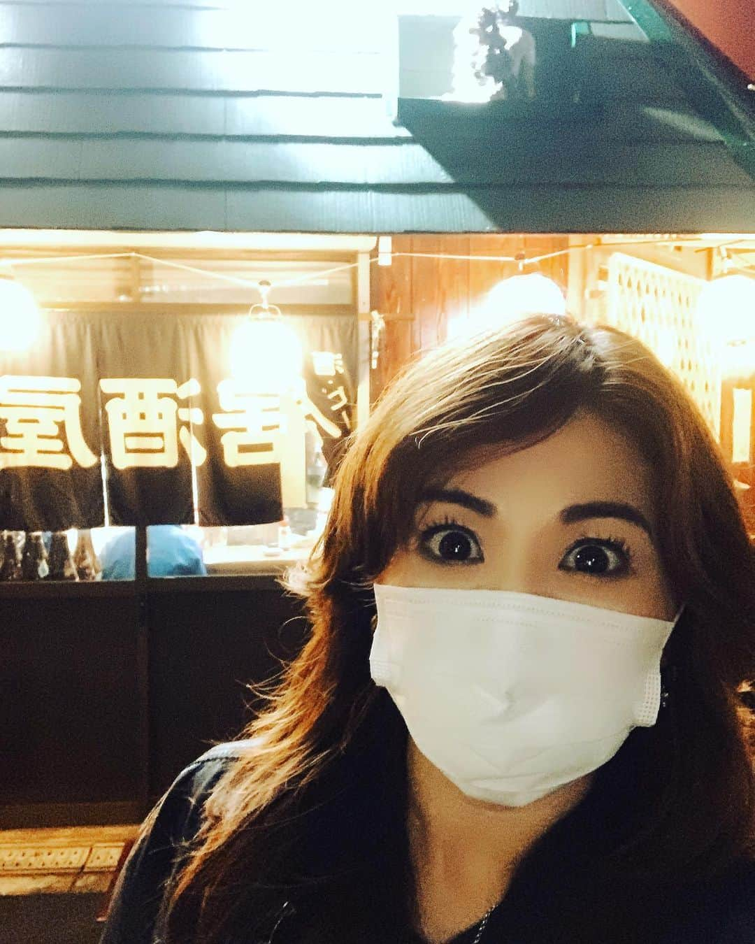 桜花由美さんのインスタグラム写真 - (桜花由美Instagram)「アゼリア大正ホールの近くにある正起屋さんに初めて行ってきました！  ポスターもお願いして来たよ！  アワビとか、ウニとか馬刺しとか、めちゃくちゃ美味しかった♪  ヤギの刺身があった！ 初めて食べるヤギ！ ドギマギしながら食べてみた。  クセがあるな。 好きな人は好きなんだろうなぁ。と思う味。  私は好きになれないわ…  フレンドリーなお店で、また行きたいお店です♪  #wavepro ‪#プロレスラー ‬ ‪#女子プロレス‬ ‪#prowrestling‬ ‪#プロレスリングwave‬ #波ヲタ全員集合  #桜花由美 #波ヲタ #愛犬 #愛犬との暮らし  #犬  #犬のいる暮らし  #犬なしでは生きていけません会  #犬バカ #トイプードル  #トイプードルカフェオレ  #mixchannel  #mixchannelライブ配信  #mixchannel公認ライバー #ミクチャ  #ミクチャ動画 #youtube  #youtubechannel #ozアカデミー #正危軍  #大阪 #アゼリア大正ホール #正起屋  #投げっ波」10月18日 15時25分 - ohkayumi