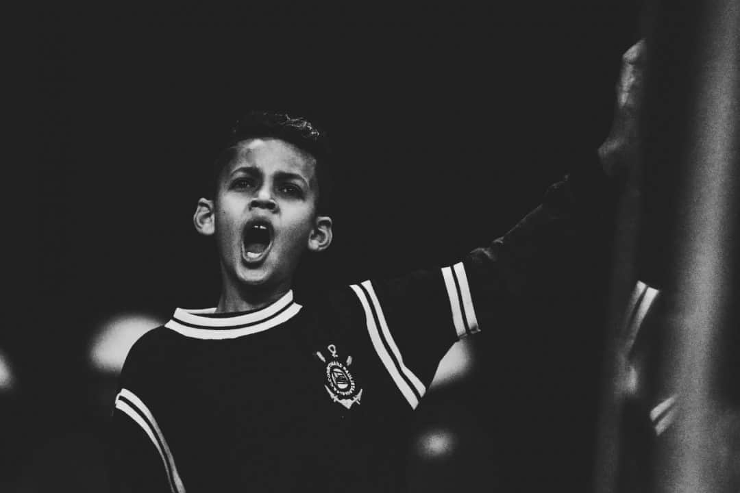 コリンチャンスさんのインスタグラム写真 - (コリンチャンスInstagram)「Domingo com Corinthians em campo é sempre diferente! Hoje é dia de Timão! Bom dia, Fiel ⚫⚪⠀ ⠀ ⚽  Corinthians x Flamengo⠀ 🏆 @brasileirao (17ª rodada)⠀⠀⠀ ⏰ 16h⠀⠀⠀ 🏟  @neoquimicaarena ⠀ 📺 @redeglobo e @canalpremiere ⠀ ⠀ 📷 Bruno Teixeira⠀ ⠀⠀⠀ #SCCPxFLA #VaiCorinthians #BMG #Nike #EstrellaGalicia #CorinthiansEPositivo #Matrix #Midea #Poty #Serasa #Orthopride #CartãodeTodosCorinthians #AleCombustíveis #DoTerra #Hapvida #GaleraBET」10月18日 21時02分 - corinthians
