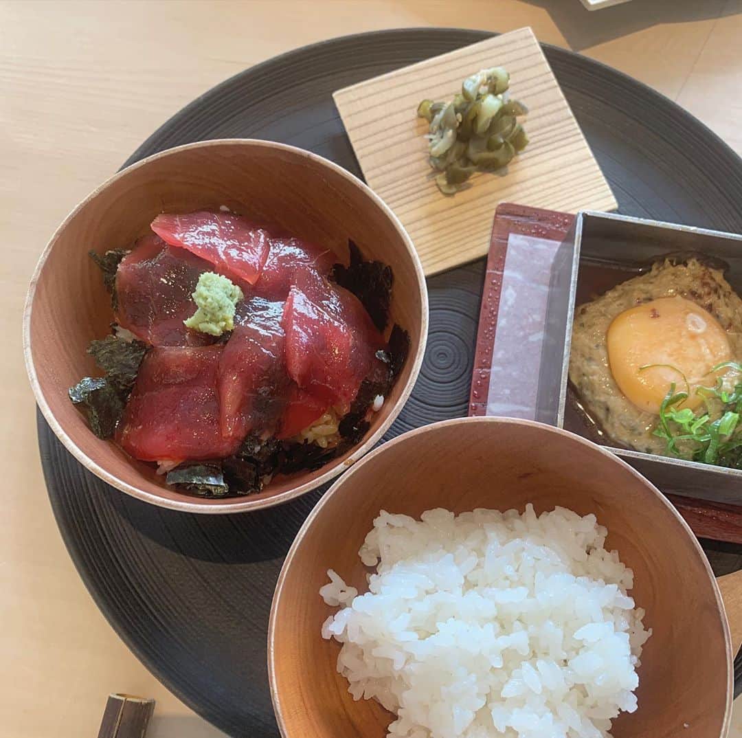 ヴァッツ美良さんのインスタグラム写真 - (ヴァッツ美良Instagram)「今日の和食ランチ 青学の近くにこんなところあったんだ🤭」10月18日 16時35分 - miravats_06
