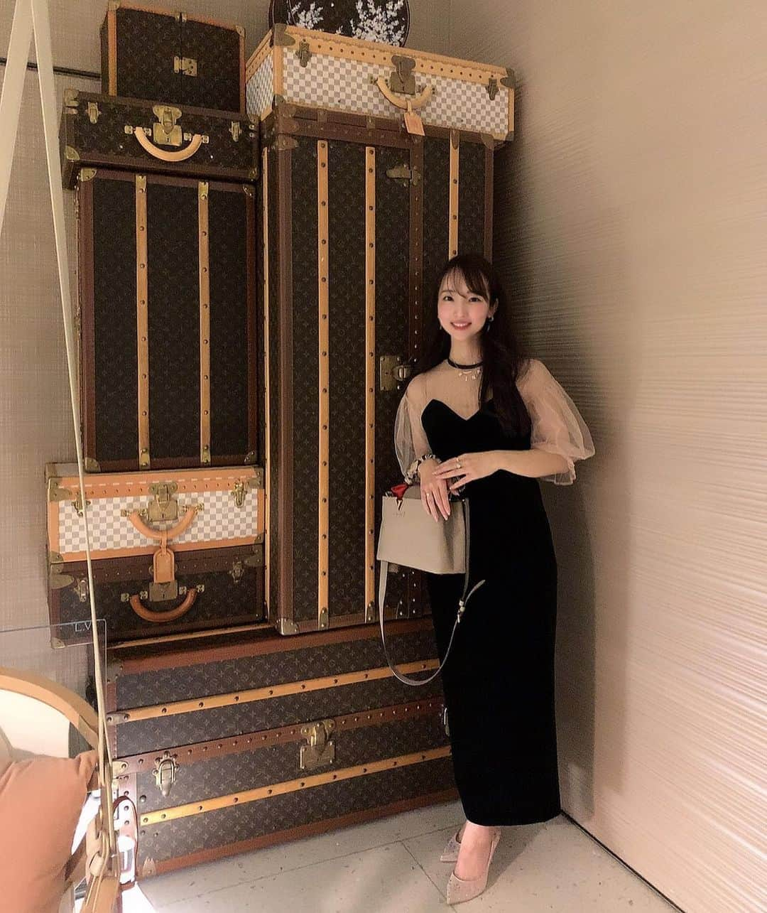 𝐇𝐈𝐍𝐀𝐊𝐎さんのインスタグラム写真 - (𝐇𝐈𝐍𝐀𝐊𝐎Instagram)「👜👜👜 ご紹介いただきとっても美味しいご飯🙇‍♀️🥰✨ 一年ぶりの大阪🥺✨✨ りお様 @mmmaaa0118  ノア様 @shingeki_noa に納品と まゆか様 @kurodamayukaxx と打ち合わせ💎✨🥰✨ 貴重なお時間いただき恐縮です🥺🙇‍♀️ ・ キラキラの素敵すぎる良いオーラお客様に お会いしてわたしまで良い方に また一歩前進できた気持ちです😳😆😌 ・ 皆さま健康第一でお過ごし下さい🥰💕✨✨ ・ #スガラボヴィー  #sugarabov  #sugarabo  #大阪グルメ #大阪ディナー  #大阪美食  #リッツカールトン大阪  #ritzcarltonosaka  #ritzcarlton  #アメリヴィンテージ  ・ 👜👜👜」10月18日 16時46分 - loveis_tokyo