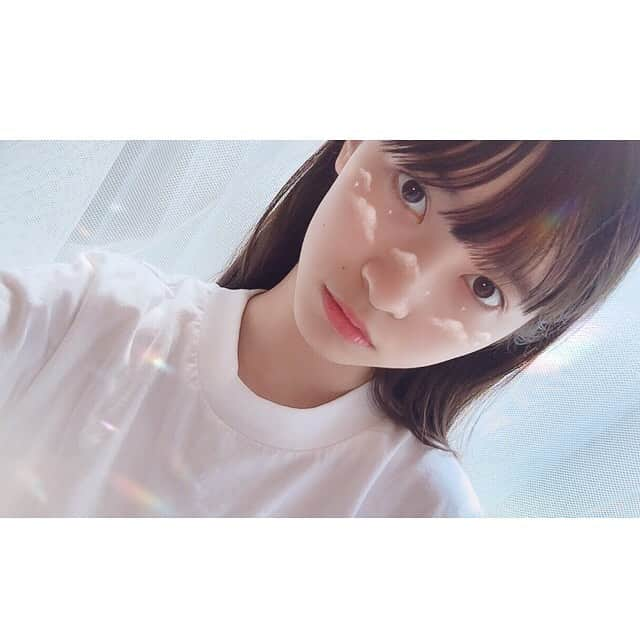 桧山ありすさんのインスタグラム写真 - (桧山ありすInstagram)「結構前にアプリで遊んだ時のお写真📸 すごく可愛いスタンプだらけだからアプリで撮るの楽しいよね💗  💌この前のドーナツ🍩についてのコメントで頂いてた大学芋フラペチーノありすも飲みたい✨ 実はずっとスタバ行けてなくて、、早く行きたいな🥺  あと！フライドポテトは食べられるのにじゃがいも苦手って、ありすも同じ〜💕‪ フライドポテトは好きだけどポテトサラダが何故か苦手😨‪w  急に寒くなかったから、みんな風邪ひかないように気をつけてね！！  #ニコプチ #プチモ #桧山ありす」10月18日 17時19分 - alice.hiyama