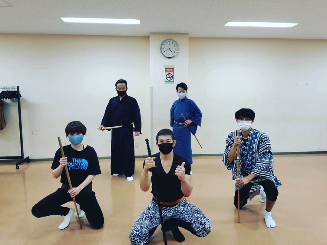 のインスタグラム：「殺陣五人集  #殺陣」