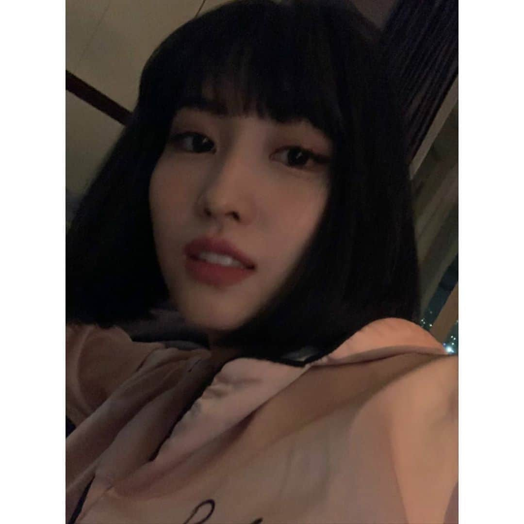 TWICEさんのインスタグラム写真 - (TWICEInstagram)「5주년까지 얼마안남았네용 원스!!」10月18日 18時45分 - twicetagram