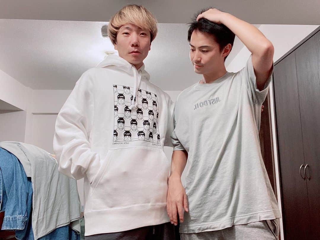 時椿サスケさんのインスタグラム写真 時椿サスケinstagram この子から誕生日プレゼントで星野源さんのパーカーもらいました どんだけ遅れてんだよ いろいろ考えてくれたんでしょう よしとしましょう 星野源さん好きって知ってたんだ ただこのパーカーすでに