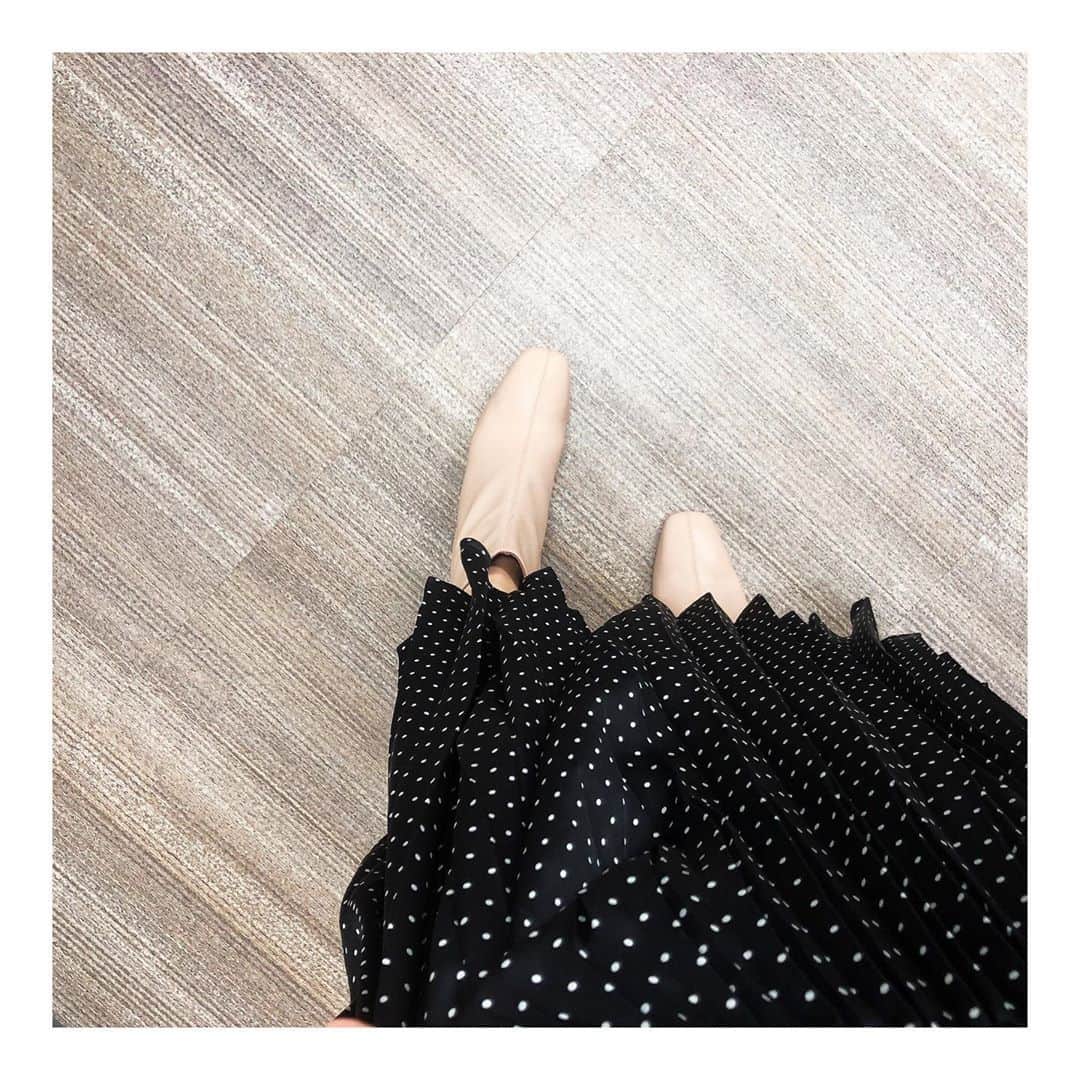 加藤梨里香さんのインスタグラム写真 - (加藤梨里香Instagram)「昨日のお洋服と、爪と、靴👢」10月18日 19時00分 - ririka_kato_