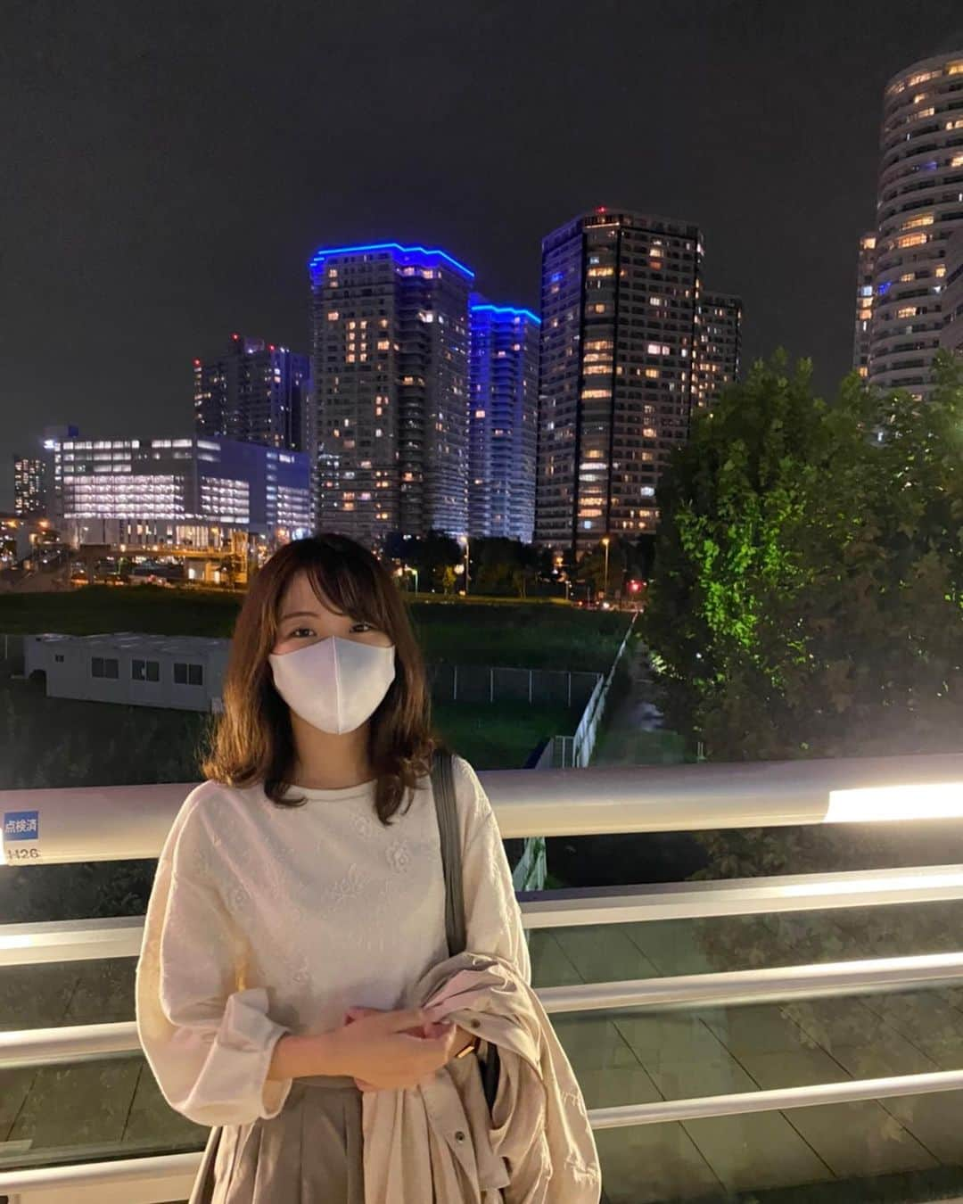 高松あいさんのインスタグラム写真 - (高松あいInstagram)「🌃 . #高松あい #ヴァイオリニスト #violin #violinist #小提琴 #イチナナ  #夜景 #横浜」10月18日 19時01分 - takamatsu_ai