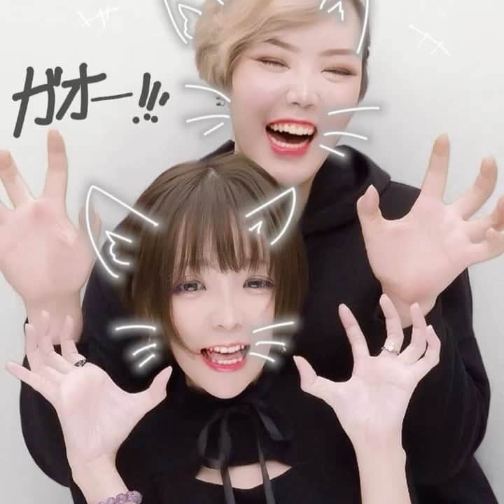 小桃のインスタグラム：「「為什麼小桃這麼少更新呢？」 對喔！為什麼😂😂😂！！！ 因為沒照片可po啊啊啊！！！！😭🙈」