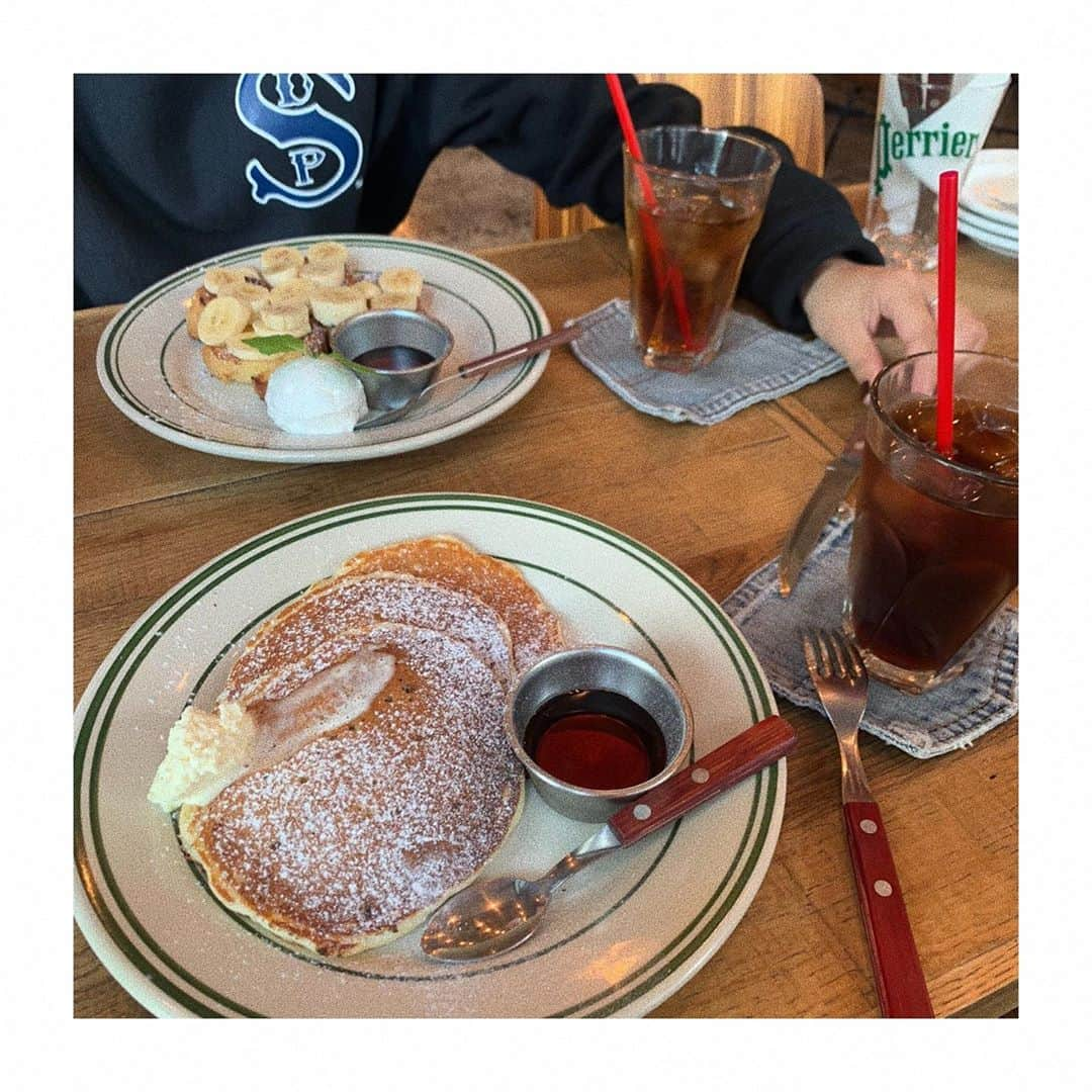 定岡ゆう歩さんのインスタグラム写真 - (定岡ゆう歩Instagram)「LAGARAGEのパンケーキチョコチップ入ってて美味しかった🍫 ・ ・ グルテンフリーする予定が３秒で終了しました！！お疲れ様です☺️ ・ ・ ・ ・ ・ ・ ・ ・ ・ ・ ・ ・ ・ ・ ・ ・ ・ ・ ・ ・ ・ ・ ・ ・ ・ ・ ・ ・ ・ ・ ・ ・ ・ ・ ・ ・ ・ ・ ・ ・ ・ ・ ・ ・ ・ ・ ・ ・ #カフェ巡り #カフェ #パンケーキ #定岡ゆう歩と語ろう #定岡ゆう歩 #zoom会 #ステラキャスティング」10月18日 21時15分 - ufo.sadaoka