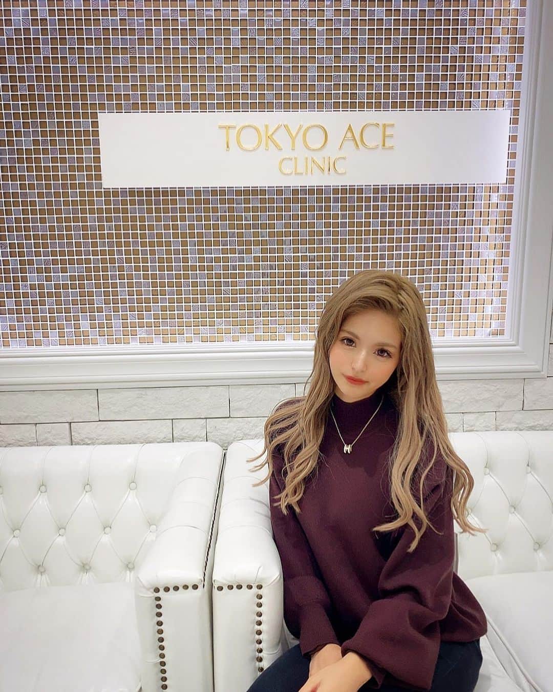 アンジェリカのインスタグラム：「❤︎  .  この間 @tokyo_ace_clinic さんで医療脱毛してきたよ‼︎  先生にしっかりカウンセリングもしてもらえて不安なく施術できるからおすすめ✨👶🏻  医療脱毛って痛いイメージがあったけど全然大丈夫だった😍  今月は一周年キャンペーンで20%オフで脱毛出来るみたいだよ☝🏻❤️  .  #医療脱毛 #脱毛  #美容皮膚科」