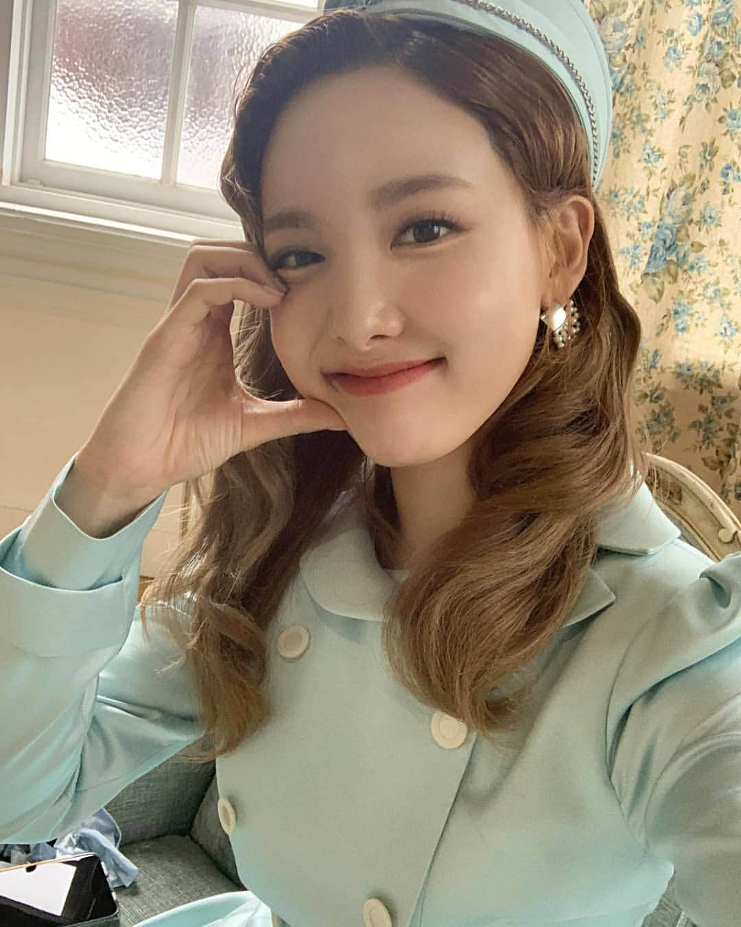 ナヨンさんのインスタグラム写真 - (ナヨンInstagram)「♪ Good night everyone 🥰 © TWICE ↬#Nayeon #TWICE #나연 #트와이스 ♡」10月18日 21時37分 - twnayeon