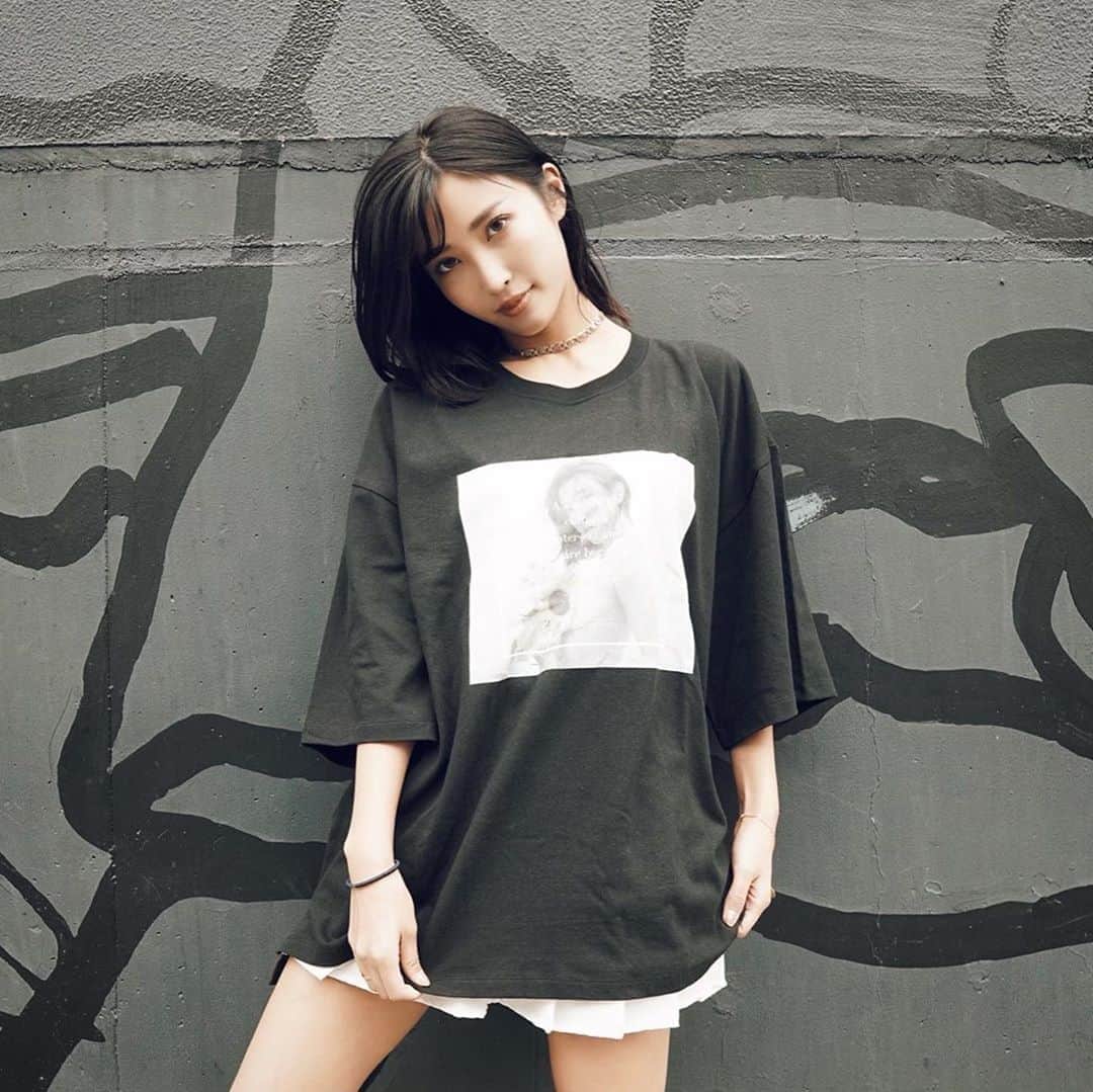 のインスタグラム：「メンズはこちら どんなサイズの方でも入ります💋 #tシャツコーデ」