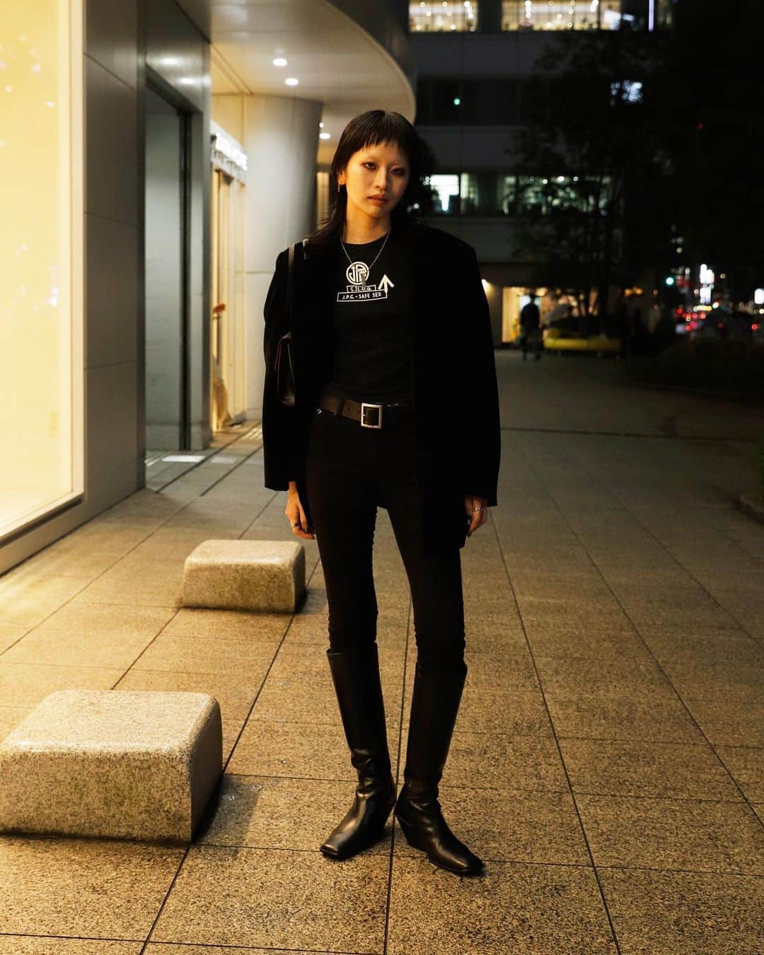 Droptokyoさんのインスタグラム写真 - (DroptokyoInstagram)「TOKYO STREET STYLE⁣⁣ ⁣ ⁣⁣⁣ Name: @mys_nanami  Occupation: Model Outer: #PERVERZE Tops: #JeanPaulGaultier Shoes: #UNTISHOLD Bag: #JeanPaulGaultier #streetstyle#droptokyo#tokyo#japan#streetscene#streetfashion#streetwear#streetculture#fashion#ストリートファッション#コーディネート ⁣⁣ Photography: @yuri_horie_」10月18日 22時22分 - drop_tokyo
