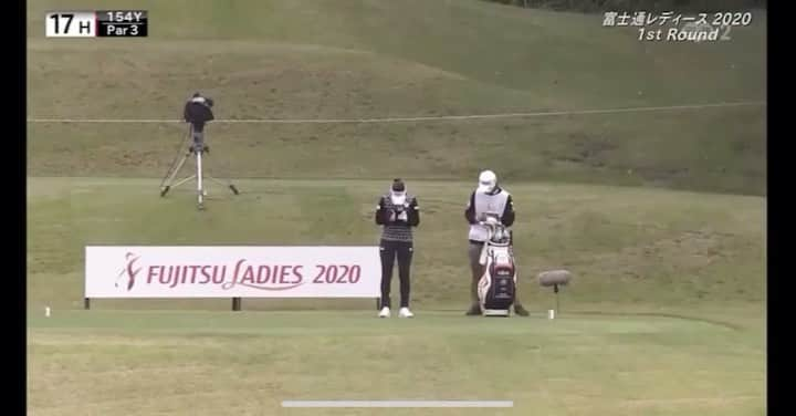 山路晶のインスタグラム：「. 富士通レディース⛳️  出入りの激しいゴルフをした3日間。なんてったって、初日のホールインワンがとても嬉しかった🤤！  沢山のおめでとうありがとうございました！！  今回学んだことしっかり次に活かせるように、また頑張ります✊」