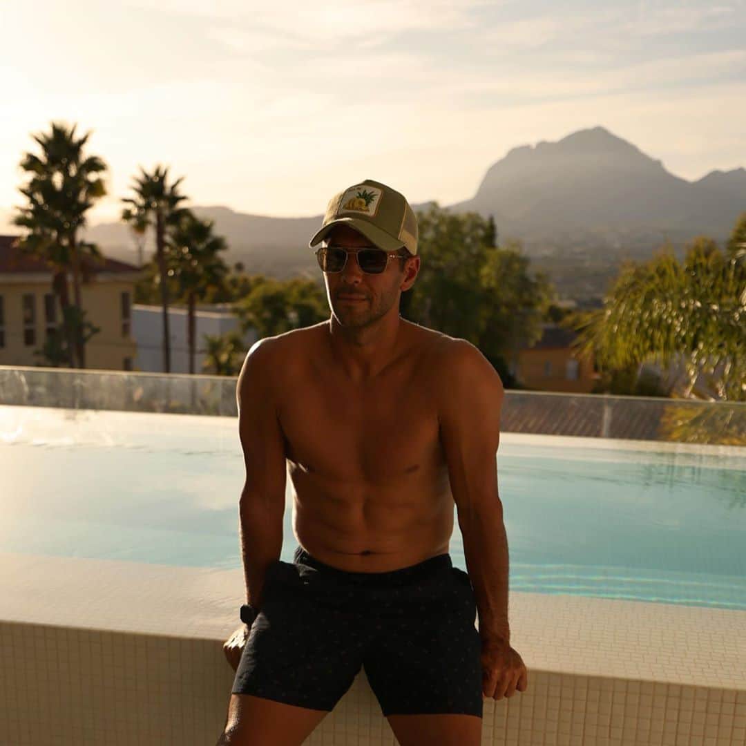 フェルナンド・ベルダスコのインスタグラム：「Conocer el método @shawellness ha sido toda una experiencia. He podido descansar, cuidar la alimentación y ver el gran equipo médico con el que cuentan.」