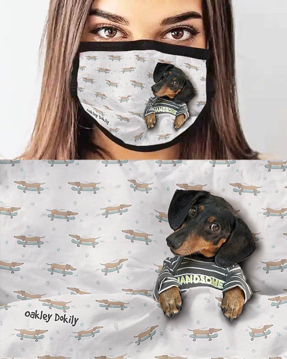 Crusoe the Celebrity Dachshundのインスタグラム：「“Many of you have been asking for a long time, so finally presenting Crusoe face mask! And they’re pretty cute if I do say so! Masks have 3 layers, slot for filter, and stretchy straps. Link in profile!” ~ Crusoe」