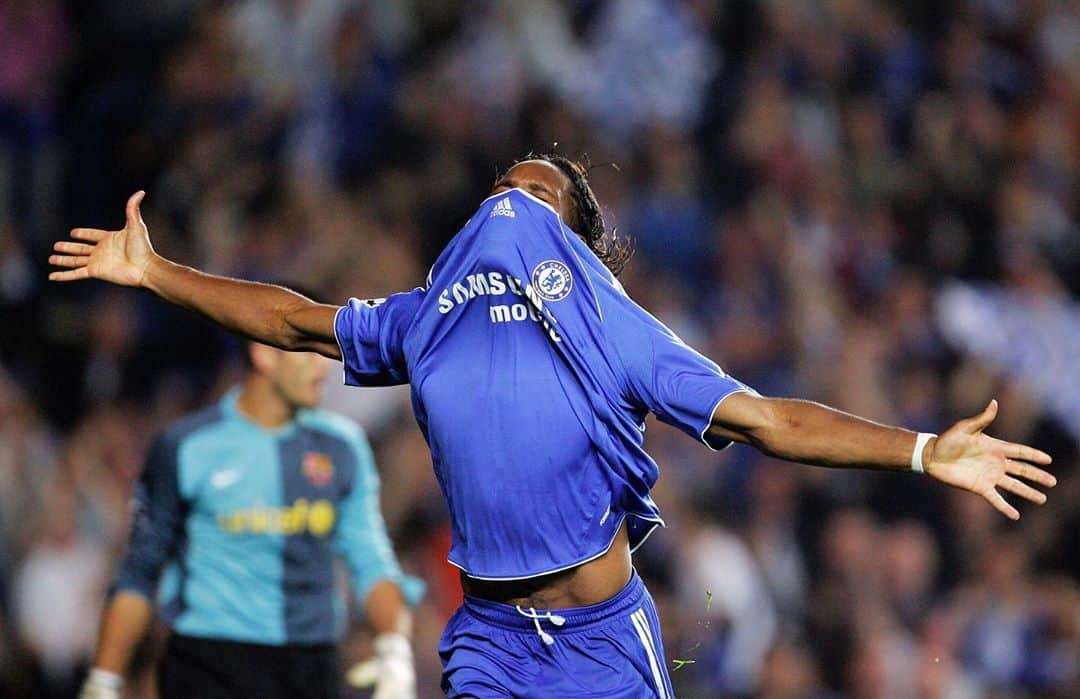 チェルシーFCさんのインスタグラム写真 - (チェルシーFCInstagram)「#OnThisDay in 2006, @didierdrogba scored the winning goal as the Blues beat Barcelona 1-0 at the Bridge! 👌 #ChampionsLeague #CFC #Chelsea」10月19日 0時38分 - chelseafc