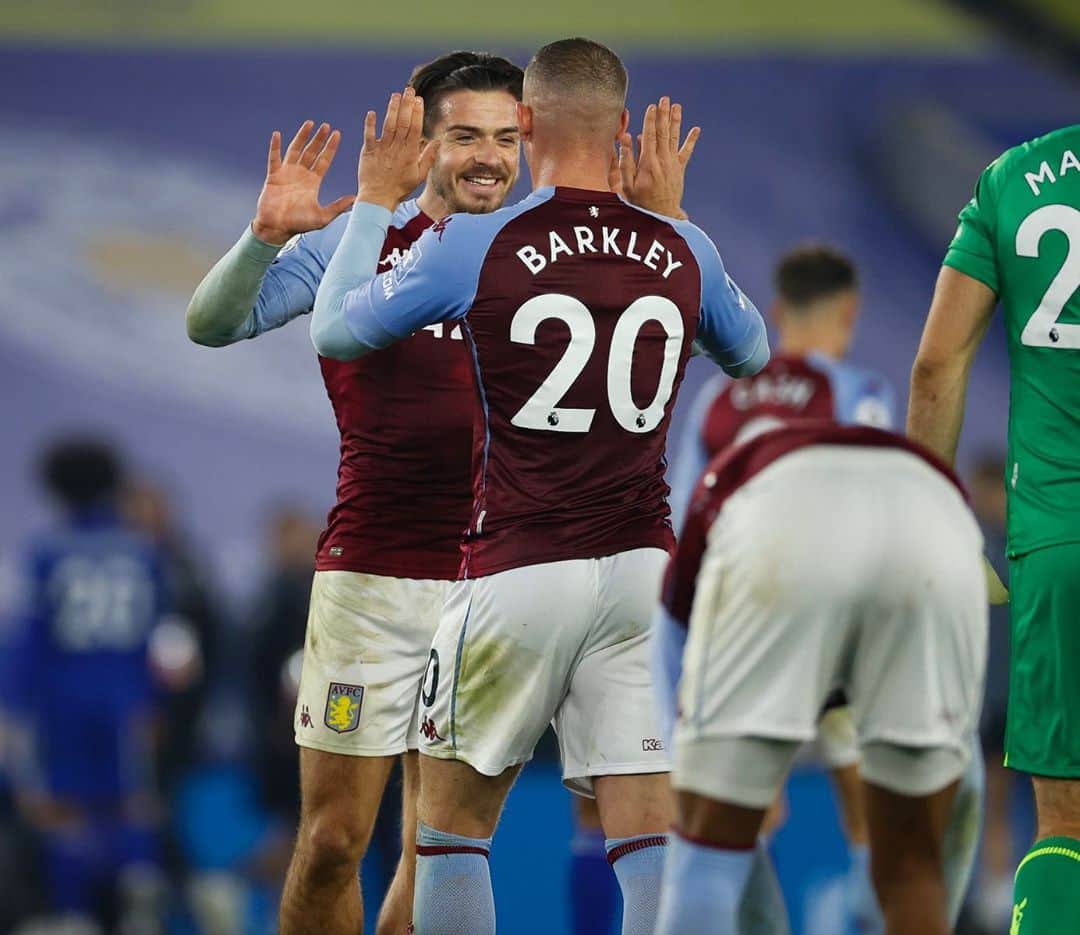ジャック・グリーリッシュのインスタグラム：「What a win that is!! Great performance! My brother what a goal @rossbarkley ❤️⚽️」