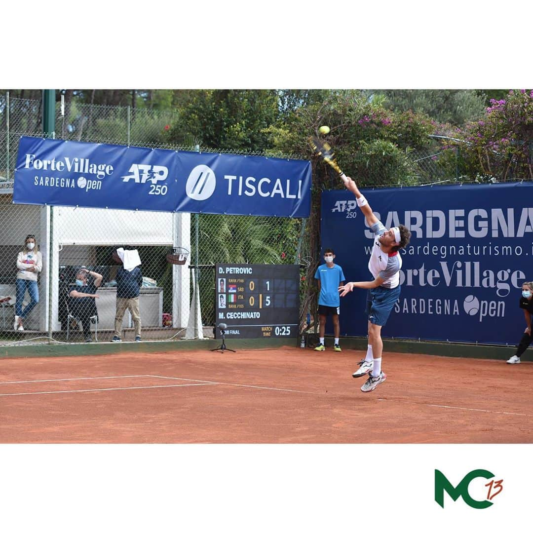 マルコ・チェッキナートさんのインスタグラム写真 - (マルコ・チェッキナートInstagram)「Grazie #sardiniaopen e @fortevillage per l’ospitalità. Organizzazione perfetta, da parte di tutto lo staff ho ricevuto massima collaborazione.  Peccato per la prima sconfitta in una Finale Atp. #pallacortadiceck sempre! #vamopeki #vamododo #tennis」10月19日 3時41分 - ceck1