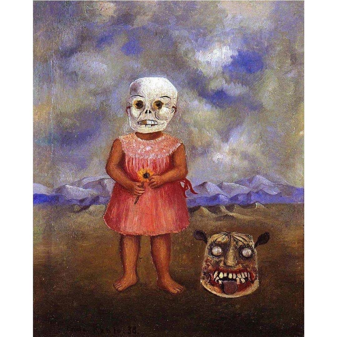 ジェネシス・ロドリゲスのインスタグラム：「I miss museums ... extraño ir a museos   Girl in Death Mask 1938 -frida kahlo (🙄of course) via @art_for_breakfast」