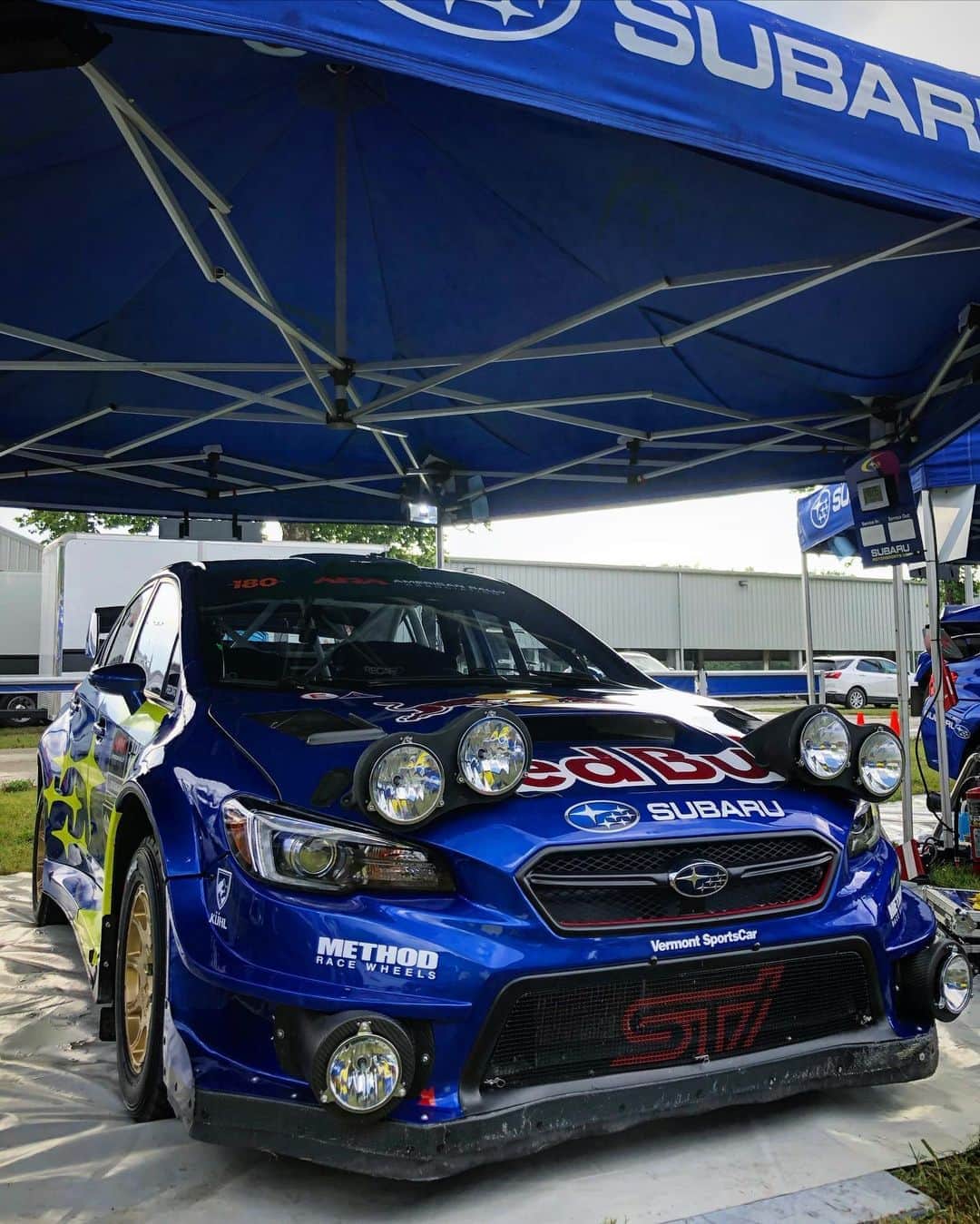 のインスタグラム：「At your service 🍩  #SubaruRally #RallyService #Rally #Rallycar #Subaru  @subaru_usa @brandonsemenuk」