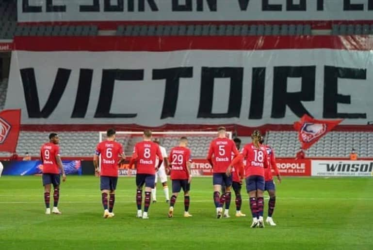 ジョゼ・フォンテさんのインスタグラム写真 - (ジョゼ・フォンテInstagram)「3 points   Clean sheet   Stay Hungry   Stay focused   Stay together   #wearelosc」10月19日 14時29分 - f6nte