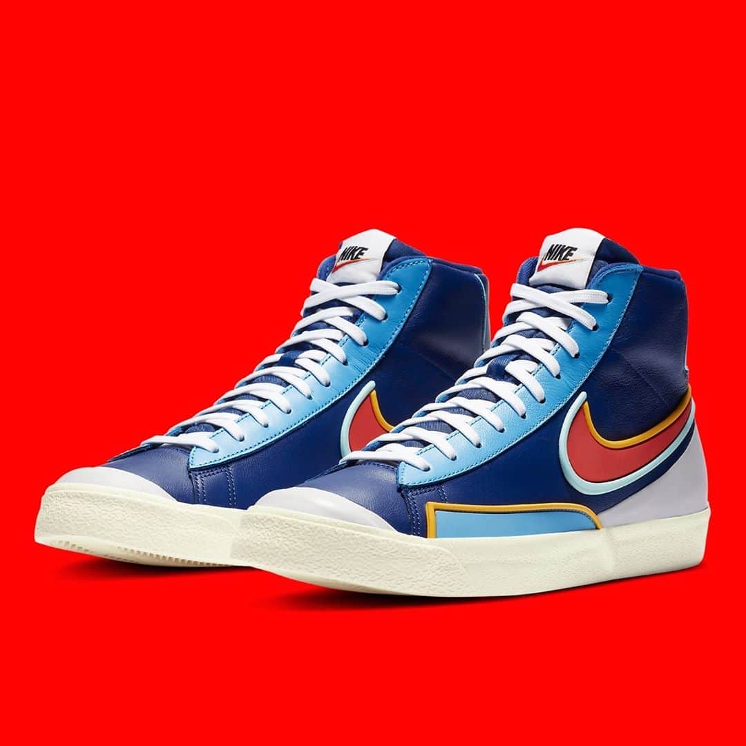 Sneaker Newsさんのインスタグラム写真 - (Sneaker NewsInstagram)「The Nike D/MS/X Blazer Mid Infinite adds its colored overlays to a navy blue leather base. Do you like these minor tweaks to the Blazer, or do you prefer a classic "vintage" look? Hit the link in our bio to learn more.」10月19日 15時01分 - sneakernews
