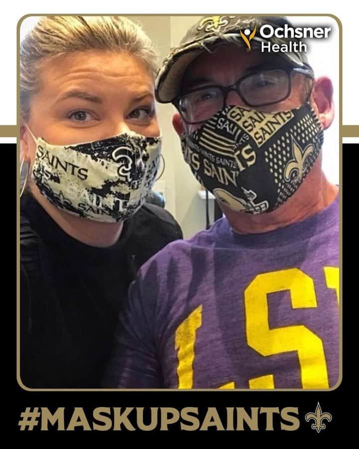 ニューオーリンズ・セインツさんのインスタグラム写真 - (ニューオーリンズ・セインツInstagram)「Keep showing us your Saints masks with the hashtag #MaskUpSaints! 😷  Looking to create a Saints mask of your own? Head to nolamaskup.com and make a $10 donation to the Ochsner cancer institute to start designing!」10月19日 8時02分 - saints