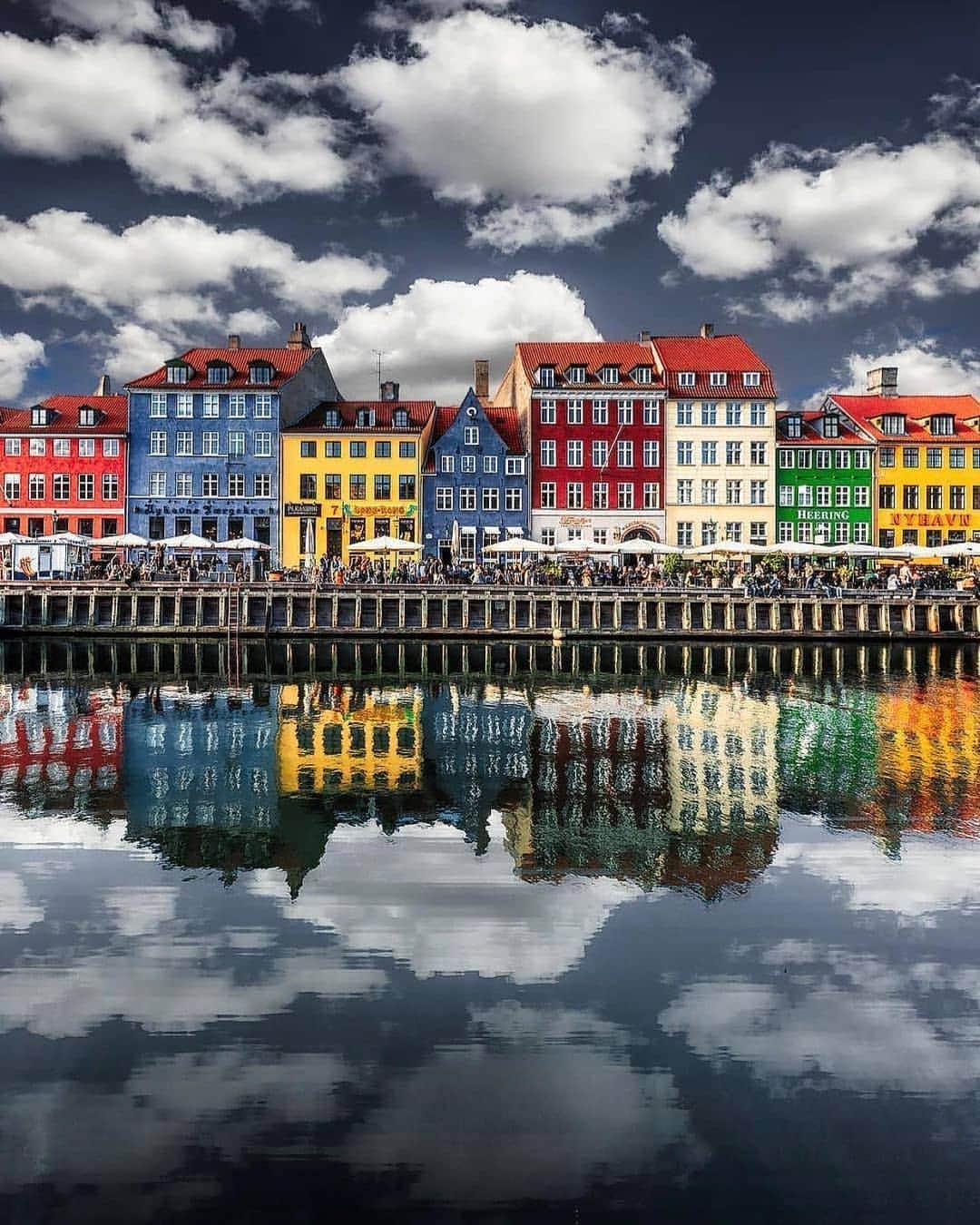 Padgramさんのインスタグラム写真 - (PadgramInstagram)「Tag someone you’d take here 😍 Courtesy of @valeriobenincasa.ph 📍Copenhagen, Denmark 🇩🇰 #pgdaily #pgstar#pgcounty #denmark #planetgo#planet #planetearth #amazing #awesome #nature #copenhagen」10月19日 8時11分 - planet.go