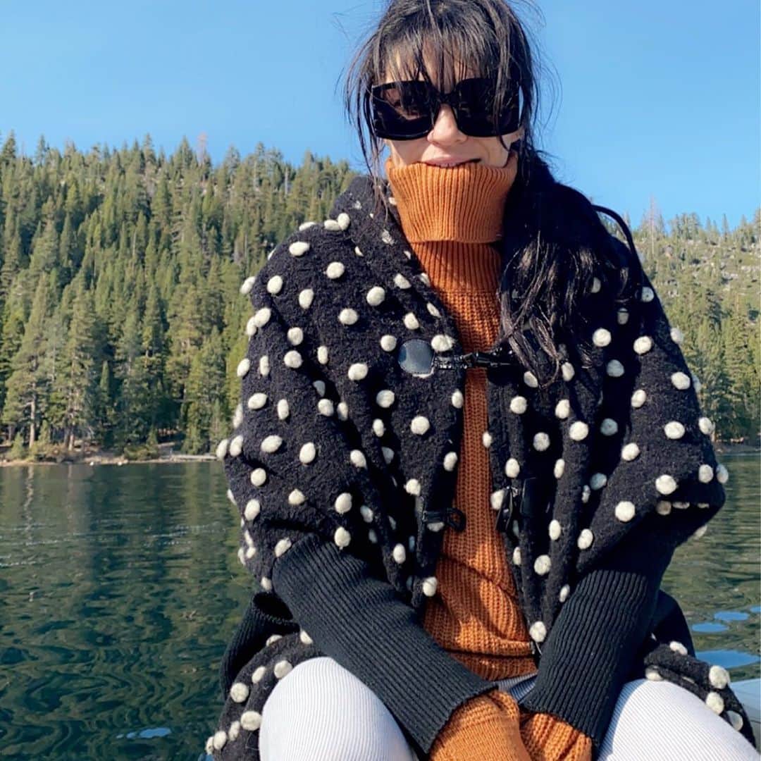 ジェシカ・ゾアのインスタグラム：「🌲🍁🐻🌳🐿🌿 🌲🦌🍁🌳」