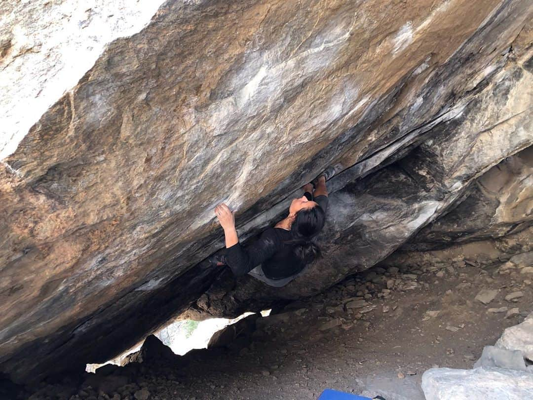 ミーガン・マスカリーナスさんのインスタグラム写真 - (ミーガン・マスカリーナスInstagram)「Unsent 😉 : : #colorado #bouldering #elevenmile #goodfriends #life  Photo cred: @alexis_mascarenas 🤍」10月19日 9時02分 - mjclimbinginthesnow