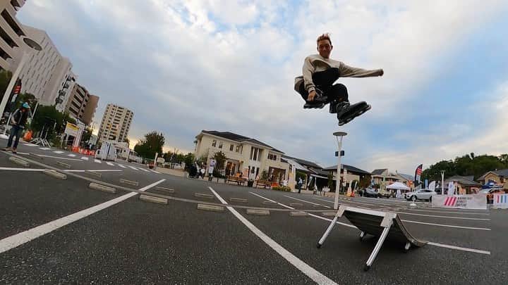 安床武士のインスタグラム：「with @moripon1106 @ryu.mrt 🤘 🎥 @natsu.yasui . イベント終了後に一本！ @goprojp  @usdskates  @goodskates_inc  @canamonroad_japan  @lzbn_official  @papasu1048  #kawasakistreetculture #川崎市 #rollerblading #inlineskate #rollerfreestyle #インラインスケート #ローラーブレード #takeshiyasutoko #安床武士 #gopromax #goprojp」