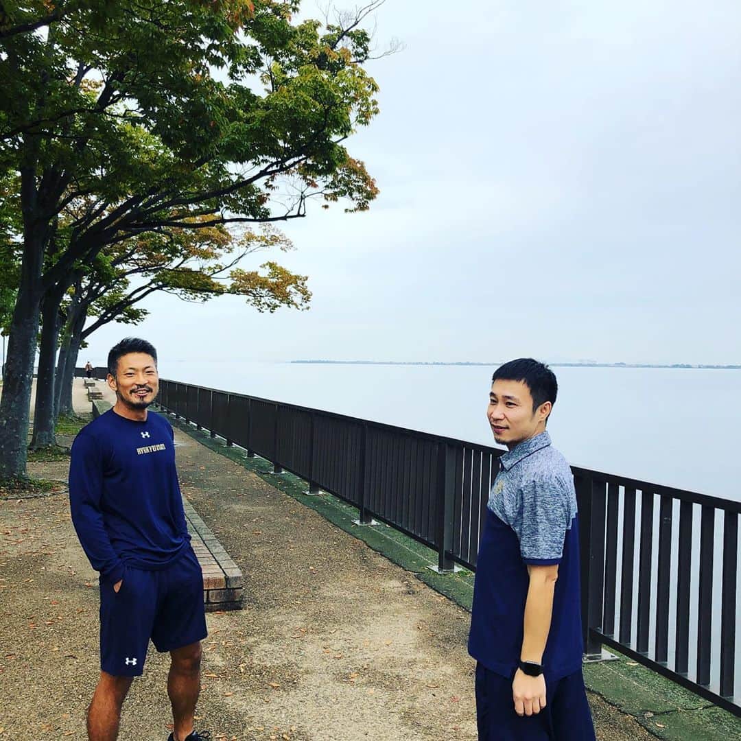 藤田弘輝のインスタグラム：「琉球ランニング部練習日@琵琶湖 水曜日ゲームもファイトします！🔥」