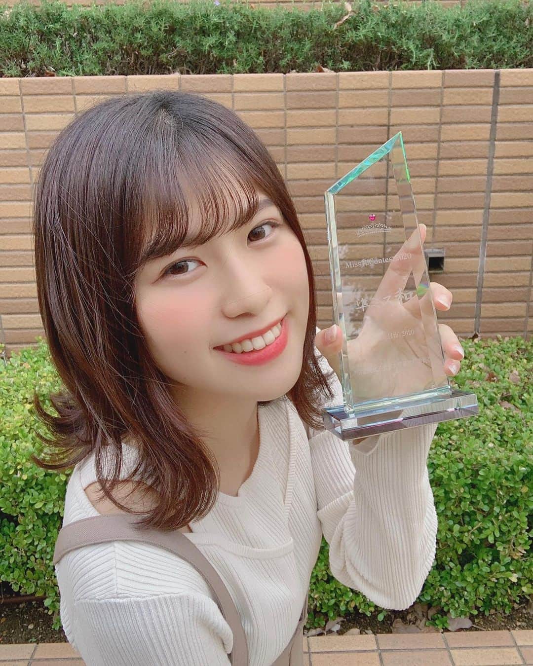 のインスタグラム：「.  . 皆さま、ごきげんよう。  今年度のMiss和Contest 2020 準ミス和に輝いたのはエントリーNo.2 奈良綾乃さんでした💍  たくさんの応援、投票ありがとうございました✨ . . . 準 Miss Yawaragi 🌸  ........................................................  #運営ポスト #MissContest #Missgwc2020 #gwc #ミス和コンテスト #ミスコンテスト #ミス和 #学習院女子大学 #Miss和contest2020 #gakushuinwomenscollege #和祭 #ミス和コンテスト2020 #ミスコン  #春からgwc #学女ミスコン  #ミスコンファイナリスト #学習院女子大」