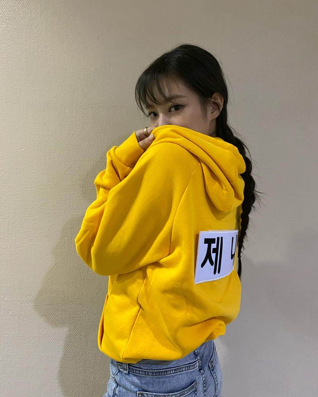 ジェニーさんのインスタグラム写真 - (ジェニーInstagram)「런닝맨 본사람~🙋‍♀️」10月19日 11時49分 - jennierubyjane