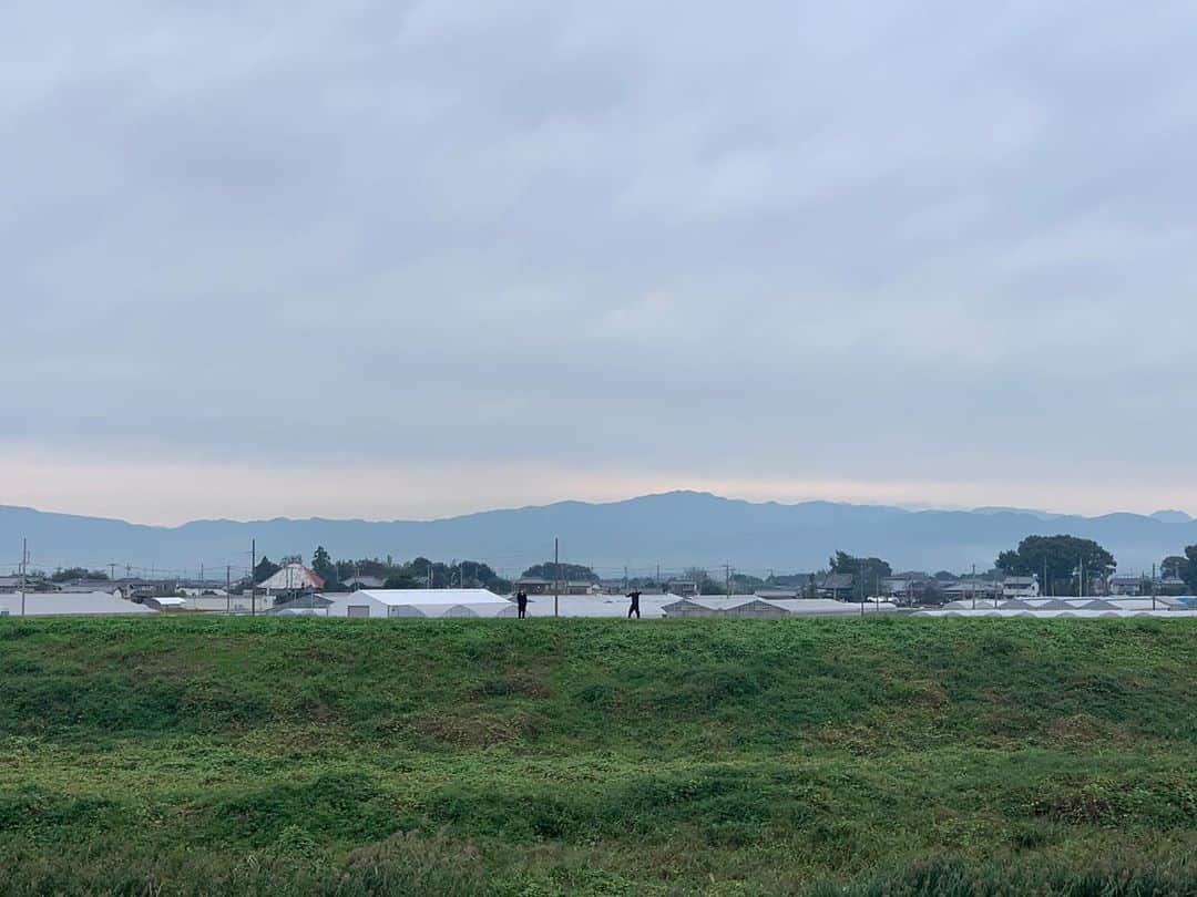 入江悠のインスタグラム：「DAY17. 冬の空気になってきました。  #シュシュシュの娘  https://motion-gallery.net/projects/irie-movie」