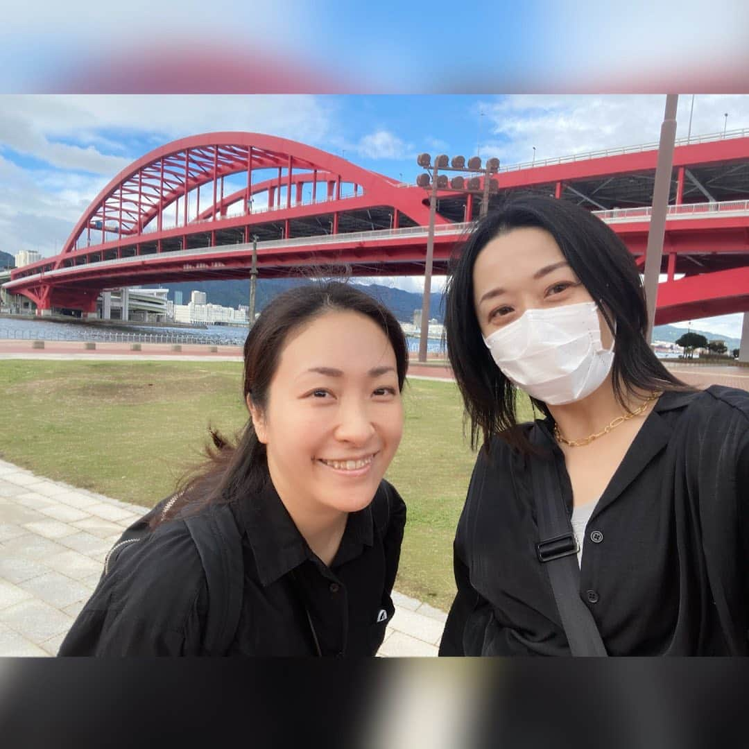 浅川悠さんのインスタグラム写真 - (浅川悠Instagram)「Kobe with @uedakana69 ❤️💜 ⠀ @kobe.kanko  #fatestaynight  #fatestaynightheavensfeel  #voiceactress  #声優」10月19日 13時31分 - yuu_asakawa_insta