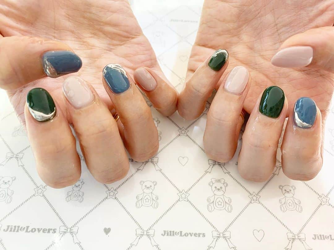 mamijinguのインスタグラム：「@akinaminami ちゃん💕  #jillandlovers #nail #nailart #paragel #gelneil#gel #ネイル #ネイルアート #me #look #love #かわいい」