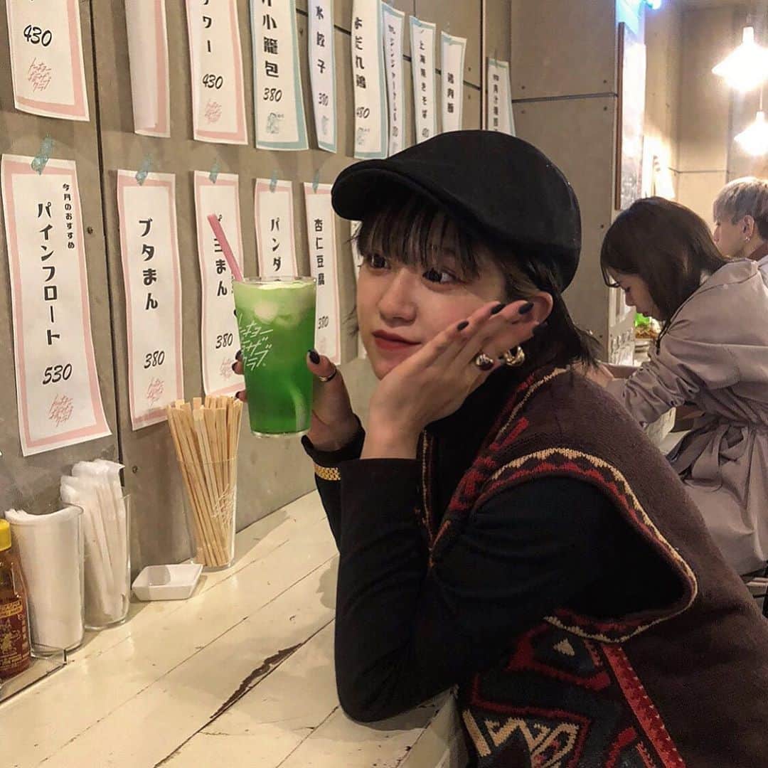 moeのグルメインスタ