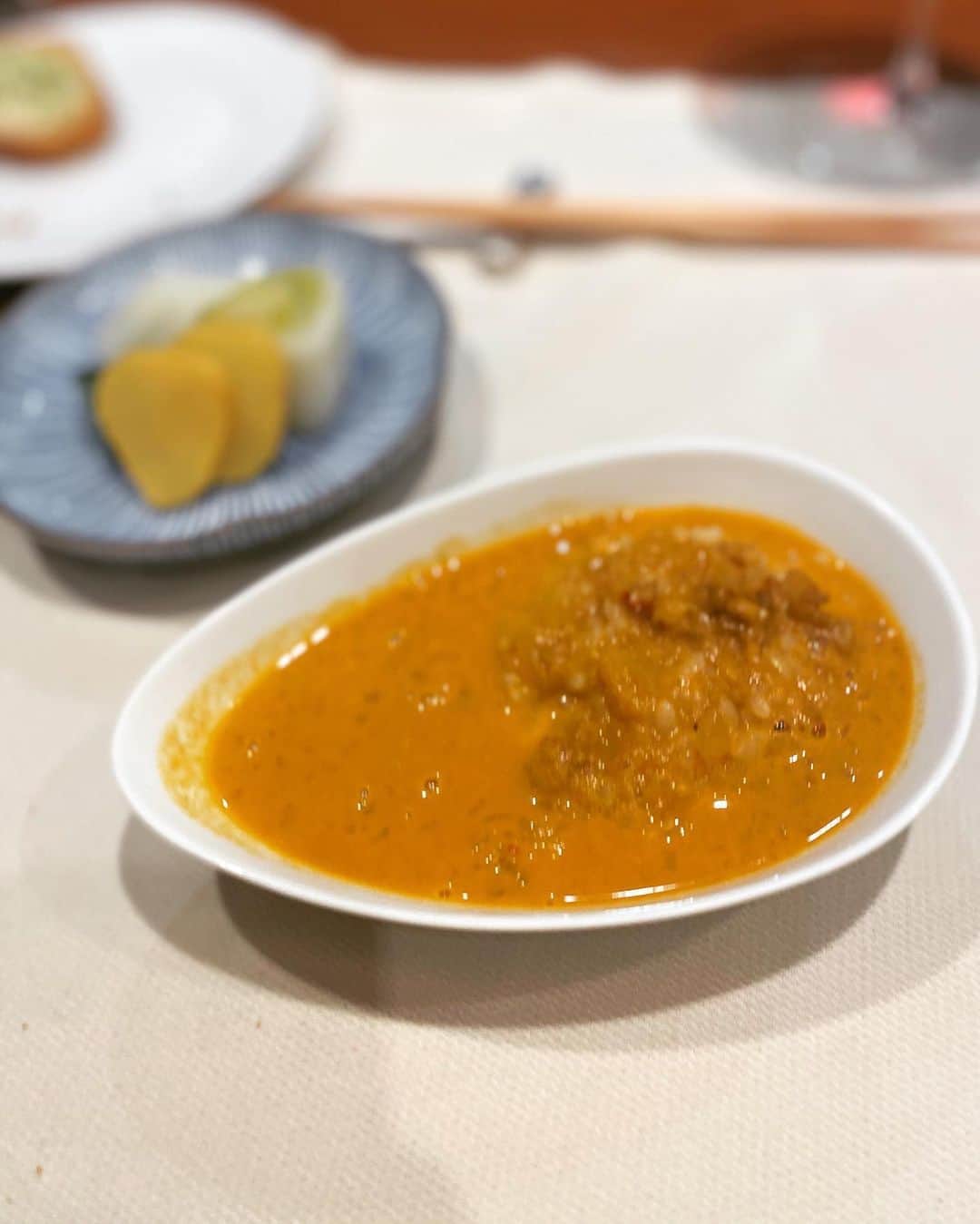工藤ジェニファー茉侑さんのインスタグラム写真 - (工藤ジェニファー茉侑Instagram)「レーシックしました🤓💕  ICL(眼内コンタクトレンズ)を検討していましたが、検査の結果、私の乱視はレーシックで問題なく治るとのことでレーシックにしました🙋‍♀️術後5日目、いい感じです👁✨  #icl #レーシック　#南青山アイクリニック #眼科　#近視　#乱視　  人生一度は行きたい、かわむらさんに2度目の来店🥩しあわせ🤤💕  #かわむら　#銀座グルメ　#ステーキ　#予約困難店 #高級　#steak #ginza 　#お酒好きな人と繋がりたい　#お酒　#グルメスタグラム #牡蠣　#牡蠣料理 #居酒屋　#小料理屋 #酒好きな人と繋がりたい #酒スタグラム #ダイエッターさんと繋がりたい #ダイエット仲間募集中  #新橋グルメ #新橋　#酒好きな人と繋がりたい #酒好き女子 #japanesegirl #メガネ　#伊達メガネ」10月19日 15時56分 - jennifermayu_s