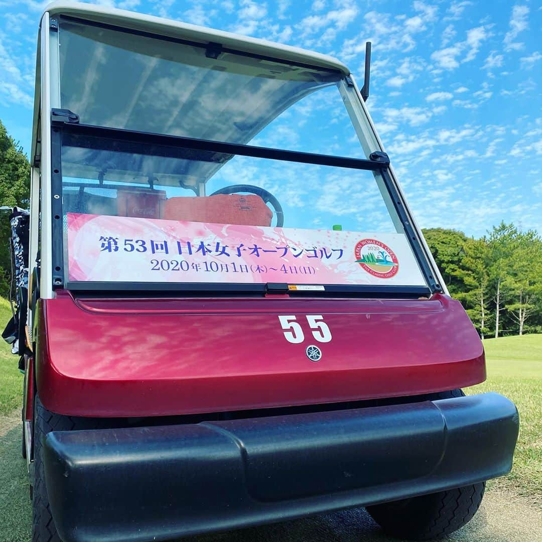 TOGGYさんのインスタグラム写真 - (TOGGYInstagram)「日本女子オープンの雰囲気が残るザ・クラシック若宮にて。  イメージは80前半でしたが… ３OBの98⛳️。  しかしクイーンコース５番で 嬉しいバーディー！  お土産できました。」10月19日 16時36分 - dj_toggy