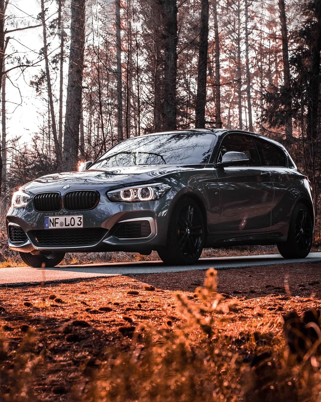 BMWのインスタグラム：「One of a kind.  The second generation of the BMW 1 Series. #BMW #1Series #BMWrepost @sowa.jpg @michi.loo」