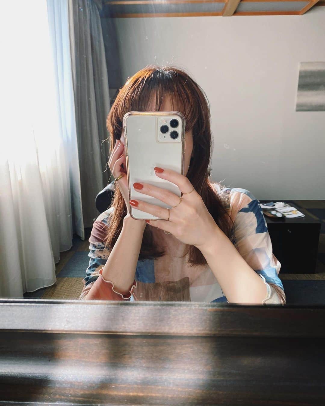のインスタグラム：「. 明日、明後日は連休いただいています🌿 木曜日以降のご予約お待ちしてます🌾 . #mihoc_fashion #pheeny」