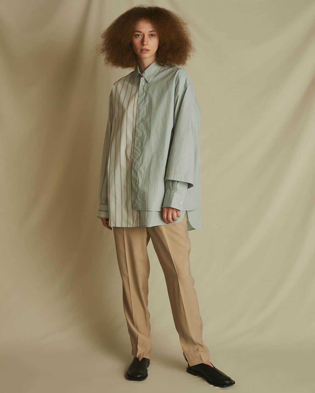 ウィザードのインスタグラム：「2021 SPRING SUMMER COLLECTION “SCREAMING LIFE"  OFFICIAL WEB STORE  https://wizzard.stores.jp/  ドキュメンタリー映画 Cobain Montage Of Heck から着想を得たコレクション。  #wizzard_fac  #wizzard  #fashion  #tokyofashion  #streetfashion  #fashionphoto #designersbrand  #domesticbrand  #mensfashion #メンズファッション #ファッションブランド #ウィザード」