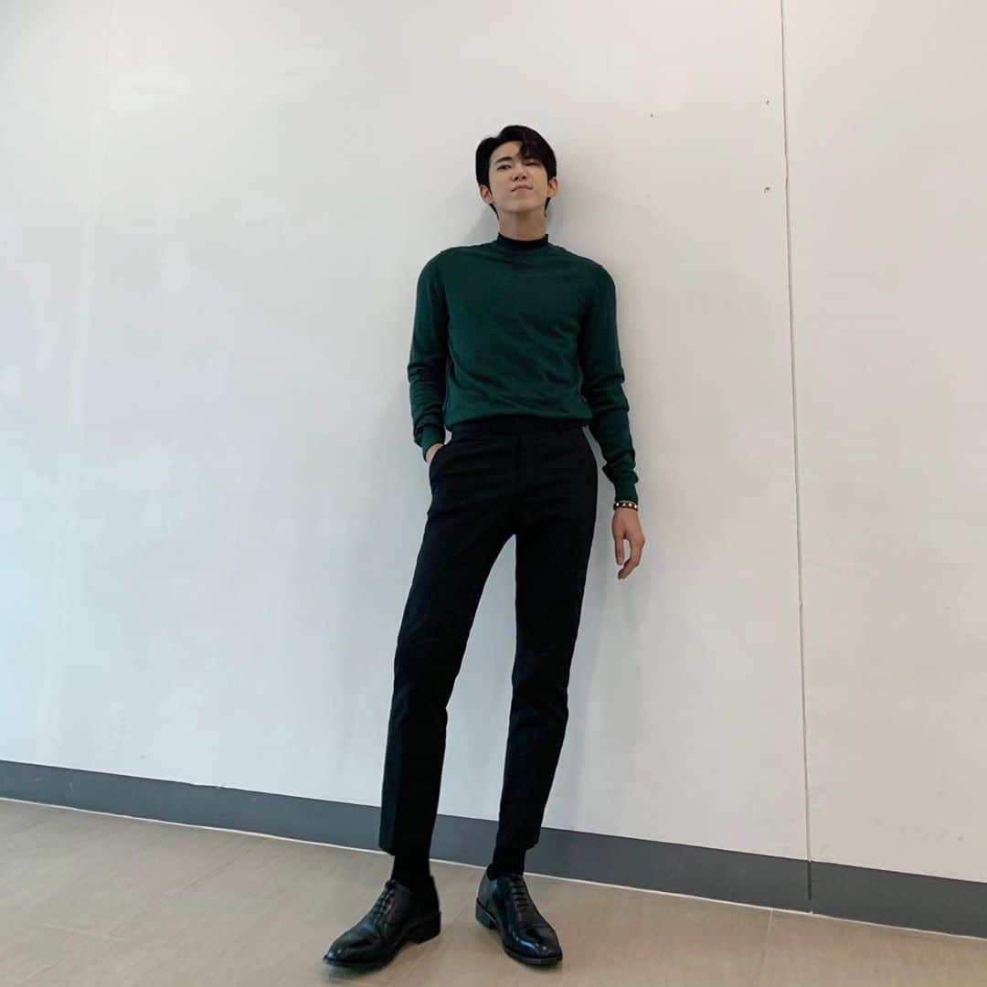 ファン・グァンヒさんのインスタグラム写真 - (ファン・グァンヒInstagram)「🤨」10月19日 17時57分 - prince_kwanghee